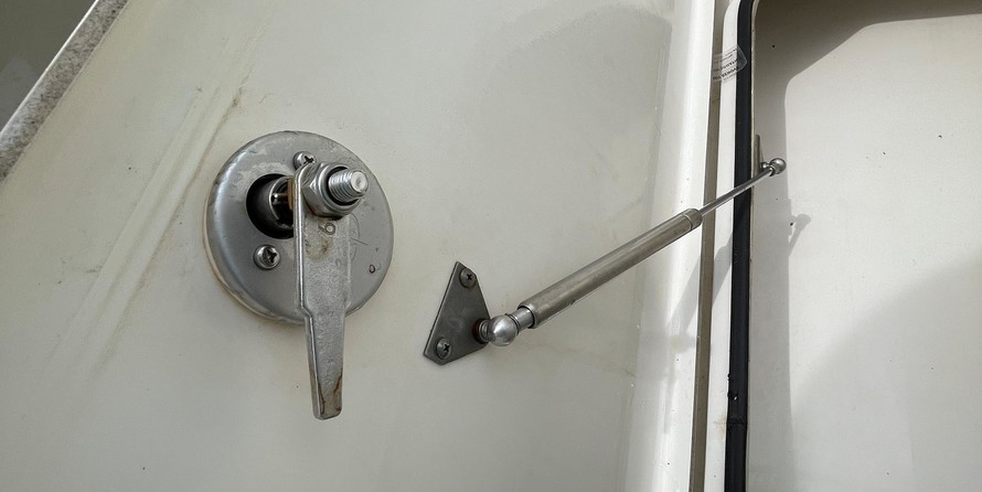 Cobia 217 center console