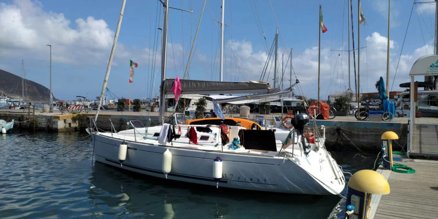Beneteau First 31.7