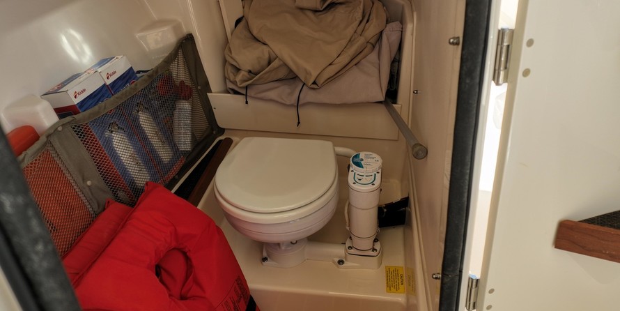 Grady-White Freedom 285