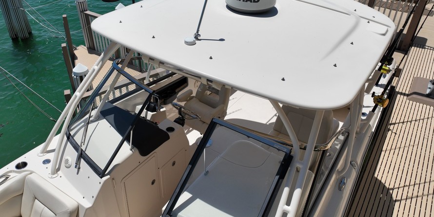 Grady-White Freedom 285