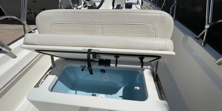 Boston Whaler 170 Montauk