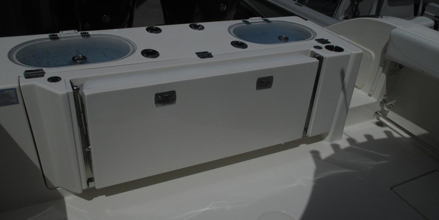 Cobia 217 center console