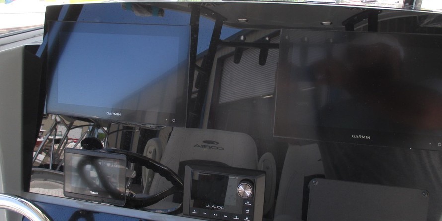 Cobia 217 center console