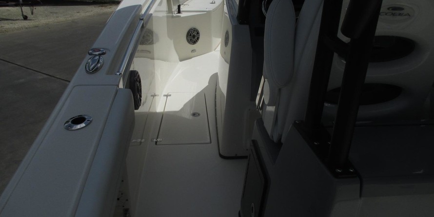 Cobia 217 center console