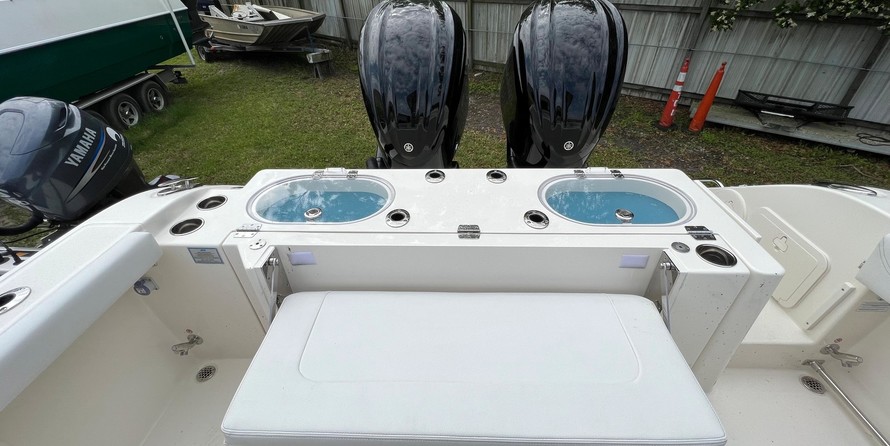 Cobia 217 center console