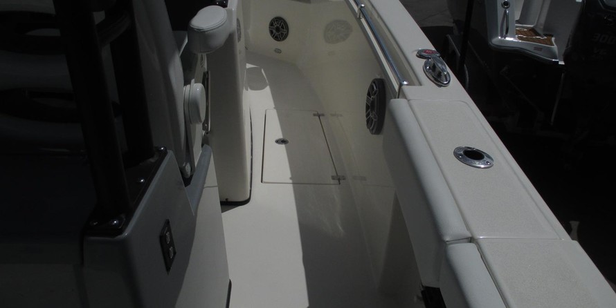 Cobia 217 center console