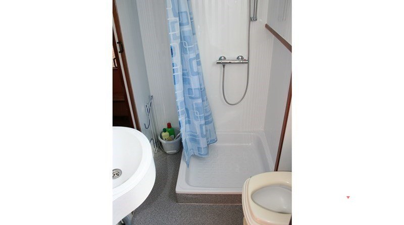 Safari Houseboat 1200