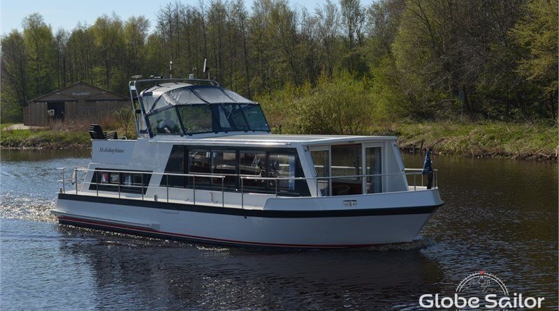 Safari Houseboat 1200