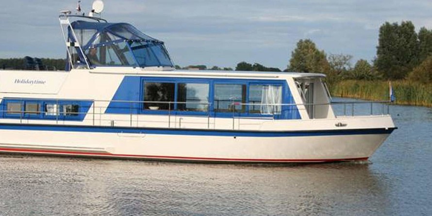 Safari Houseboat 1200