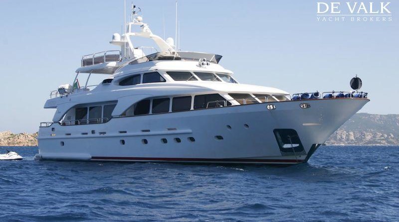 Benetti Tradition 100