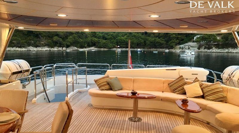 Benetti Tradition 100