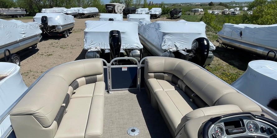 Sun Tracker Party Barge 22XP3 RF