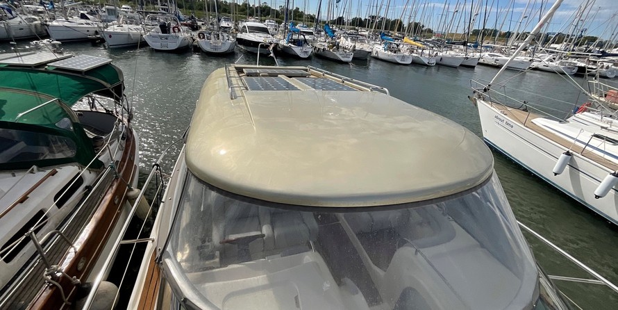 Cranchi Endurance 39