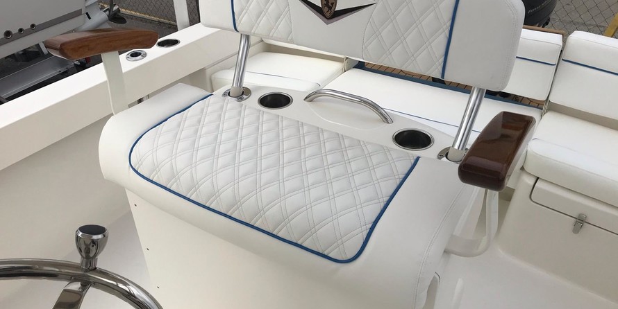 Century Coronado 23 CC