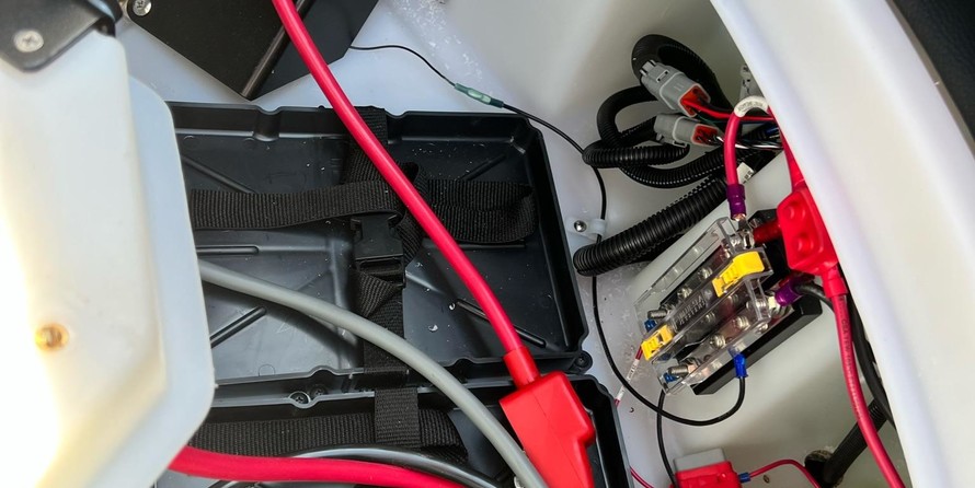 Berkshire 25E STS - Tritoon In Stock