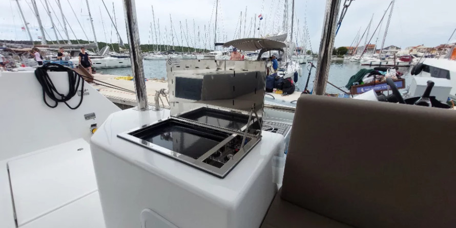 Dufour 48 Catamaran