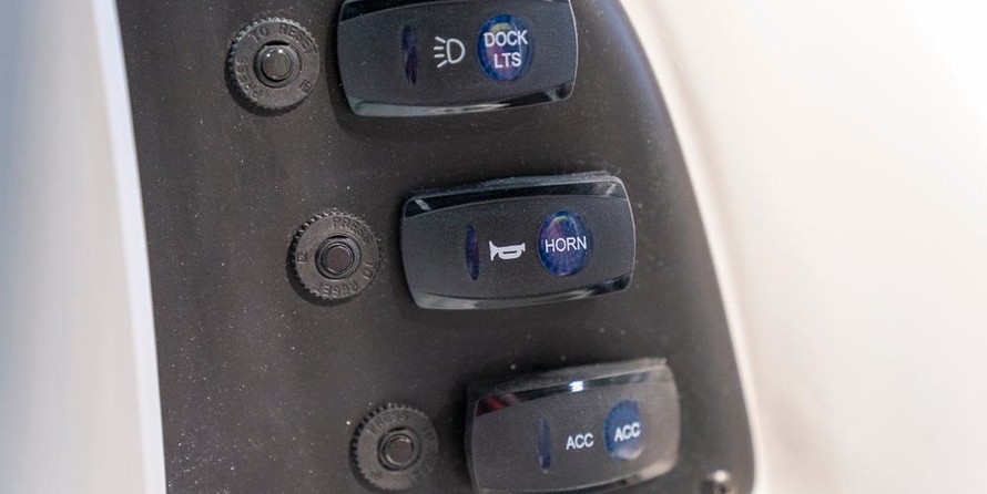 Manitou Aurora '22 RF TWINTUBE