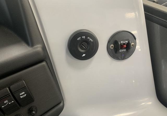 Premier Pontoons Navigator 220