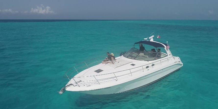 Sea Ray 410 Sundancer