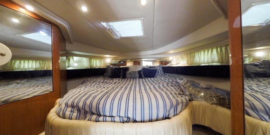 Sea Ray 410 Sundancer