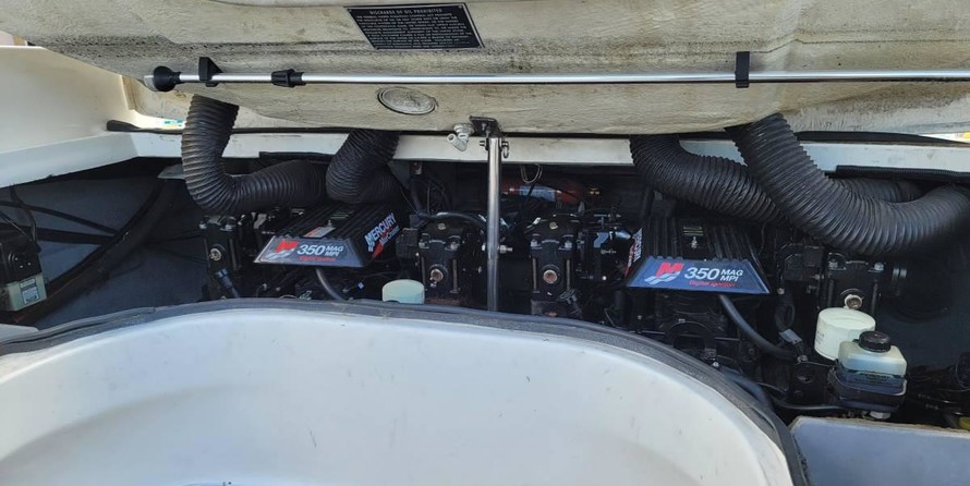 Sea ray 280 sun sport