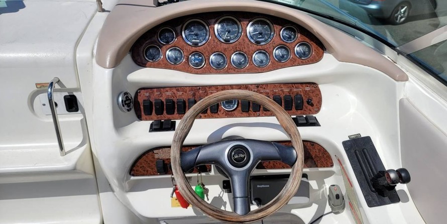 Sea ray 280 sun sport