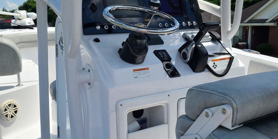 Custom carolina 28 center console
