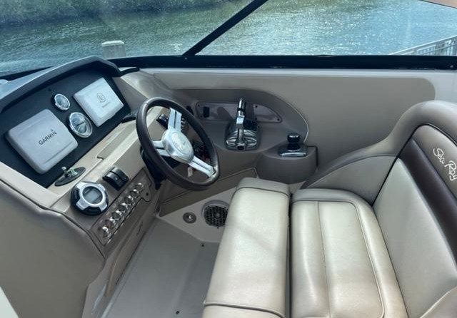 Sea Ray 300 SLX
