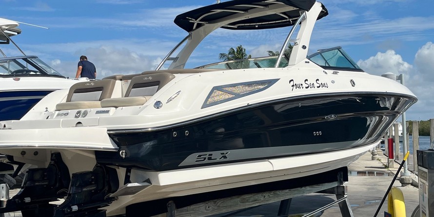 Sea Ray 300 SLX