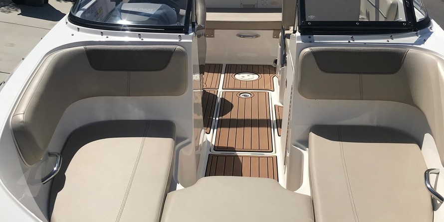 Bayliner VR5 BOWRIDER