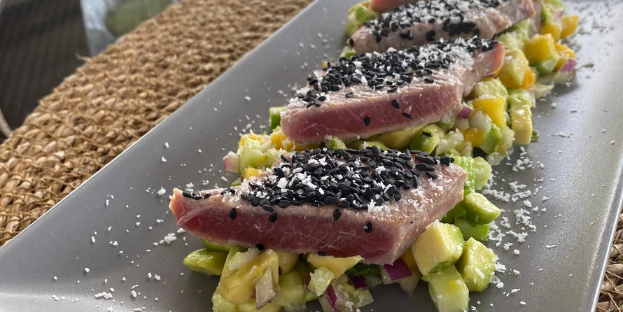 100 ft Length Luxury Yacht