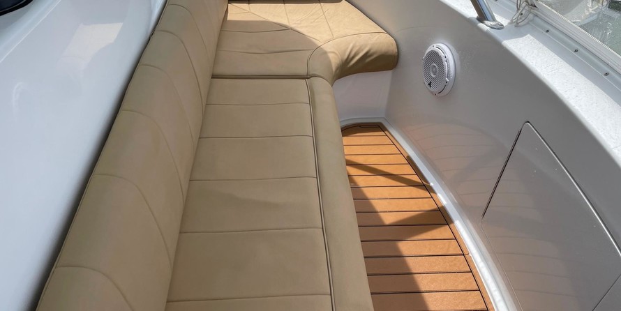 Silverton 45 Convertible