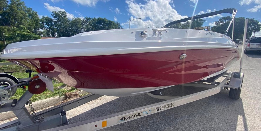 Hurricane SunDeck Sport 185 OB