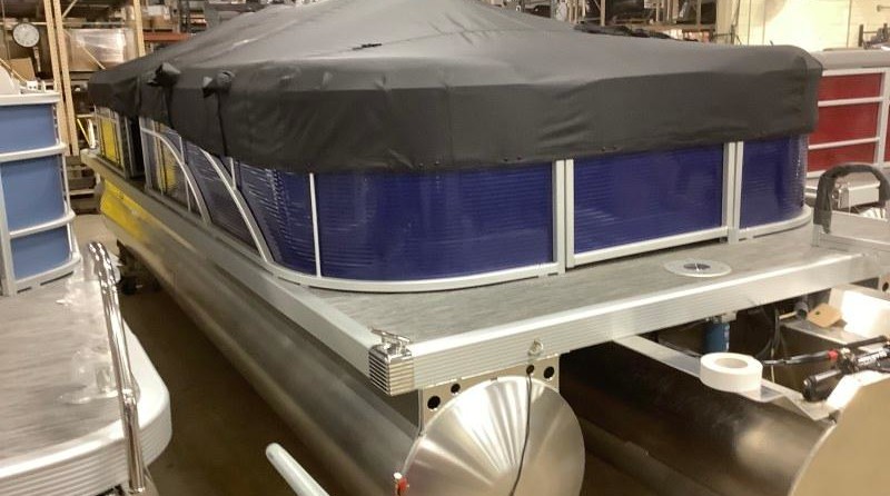 Bennington 24 sbrx