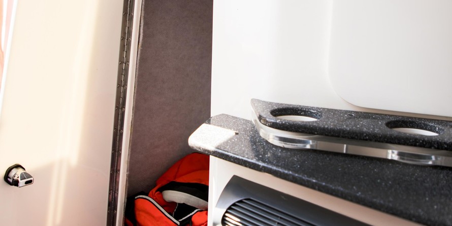 Fountain fountain 47 lightning