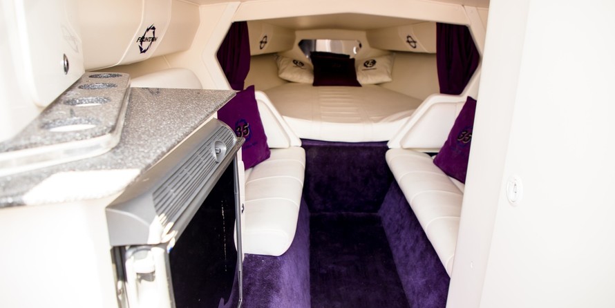 Fountain fountain 47 lightning