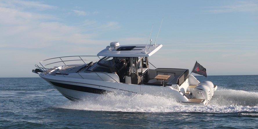 Jeanneau Cap Camarat 10.5 WA Series 2