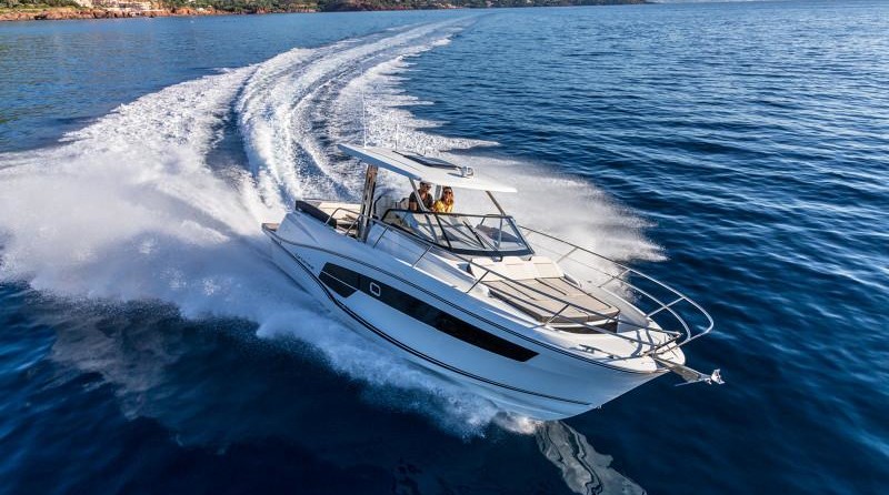 Jeanneau Cap Camarat 10.5 WA Series 2