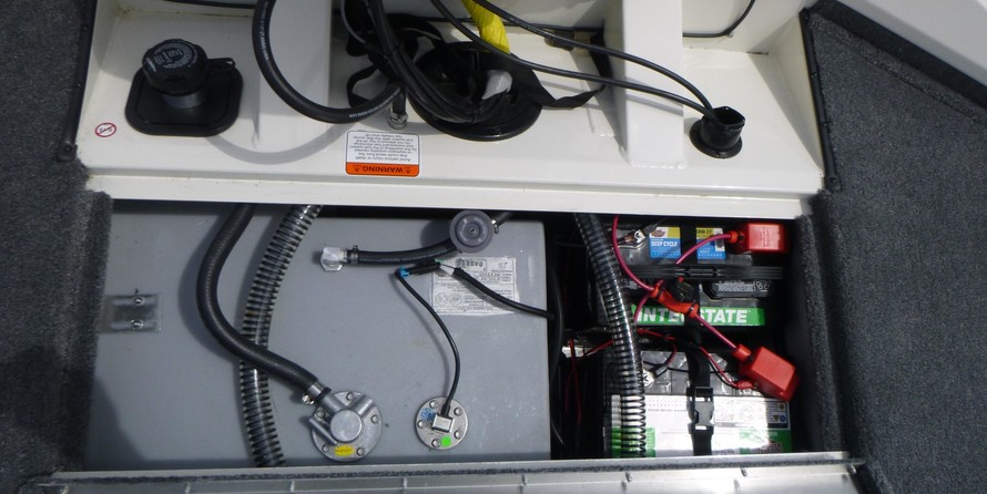 Tracker Pro Team 175 TXW