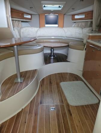 Chaparral 330 Signature
