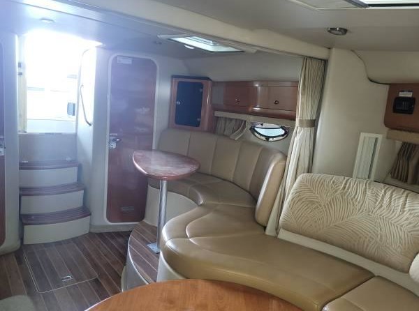 Chaparral 330 Signature