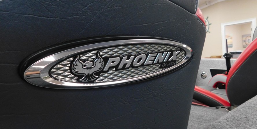 Lund Boats 1875 Pro-V Bass