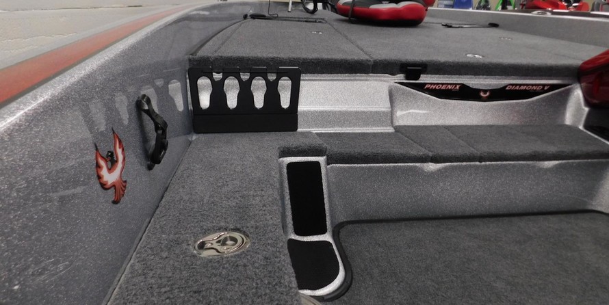 Lund Boats 1875 Pro-V Bass