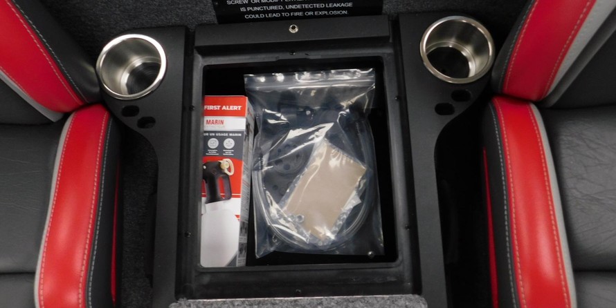 Lund Boats 1875 Pro-V Bass