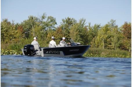 Starcraft Marine Starweld 18 DC Fusion Pro