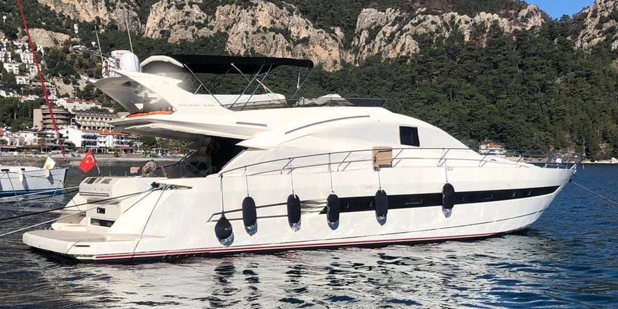 Galeon 640 FLY