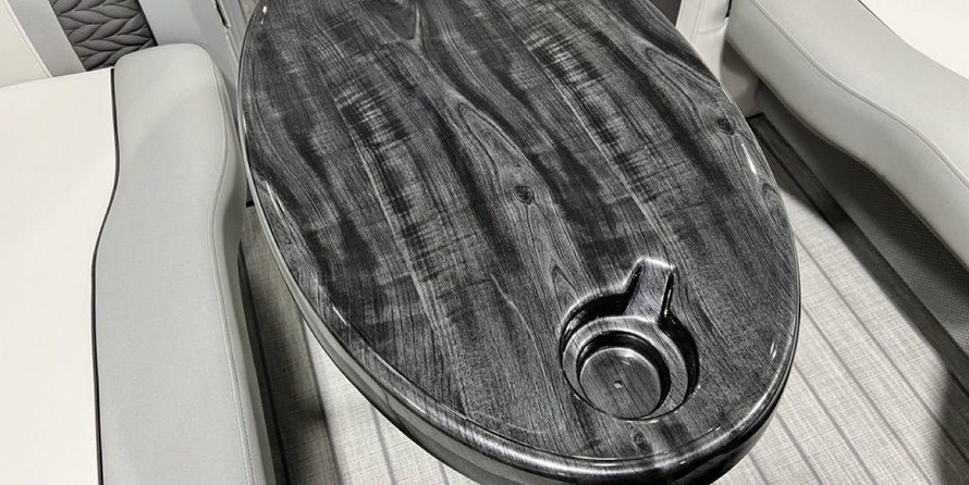 Hinckley Center Console 29