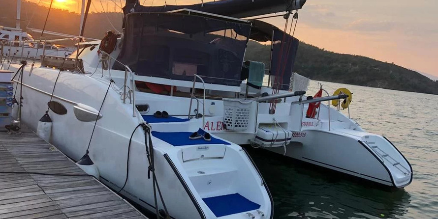 Fountaine Pajot Lavezzi 40
