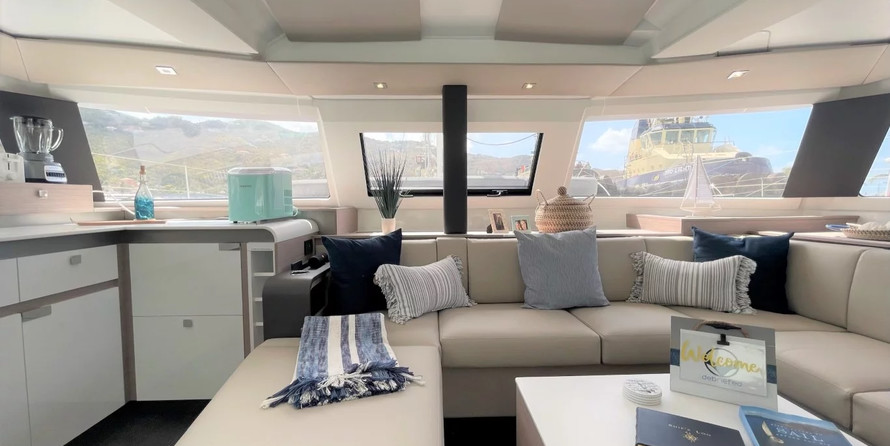Fountaine Pajot Elba 45
