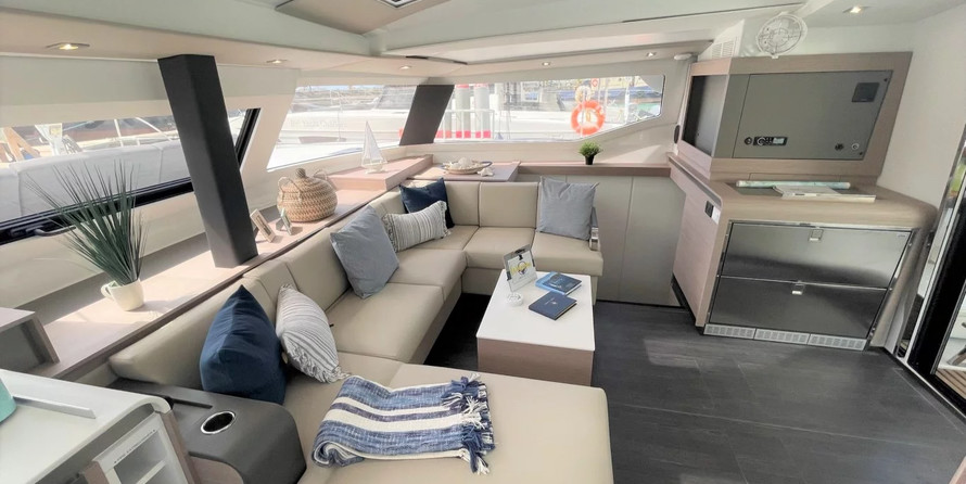 Fountaine Pajot Elba 45